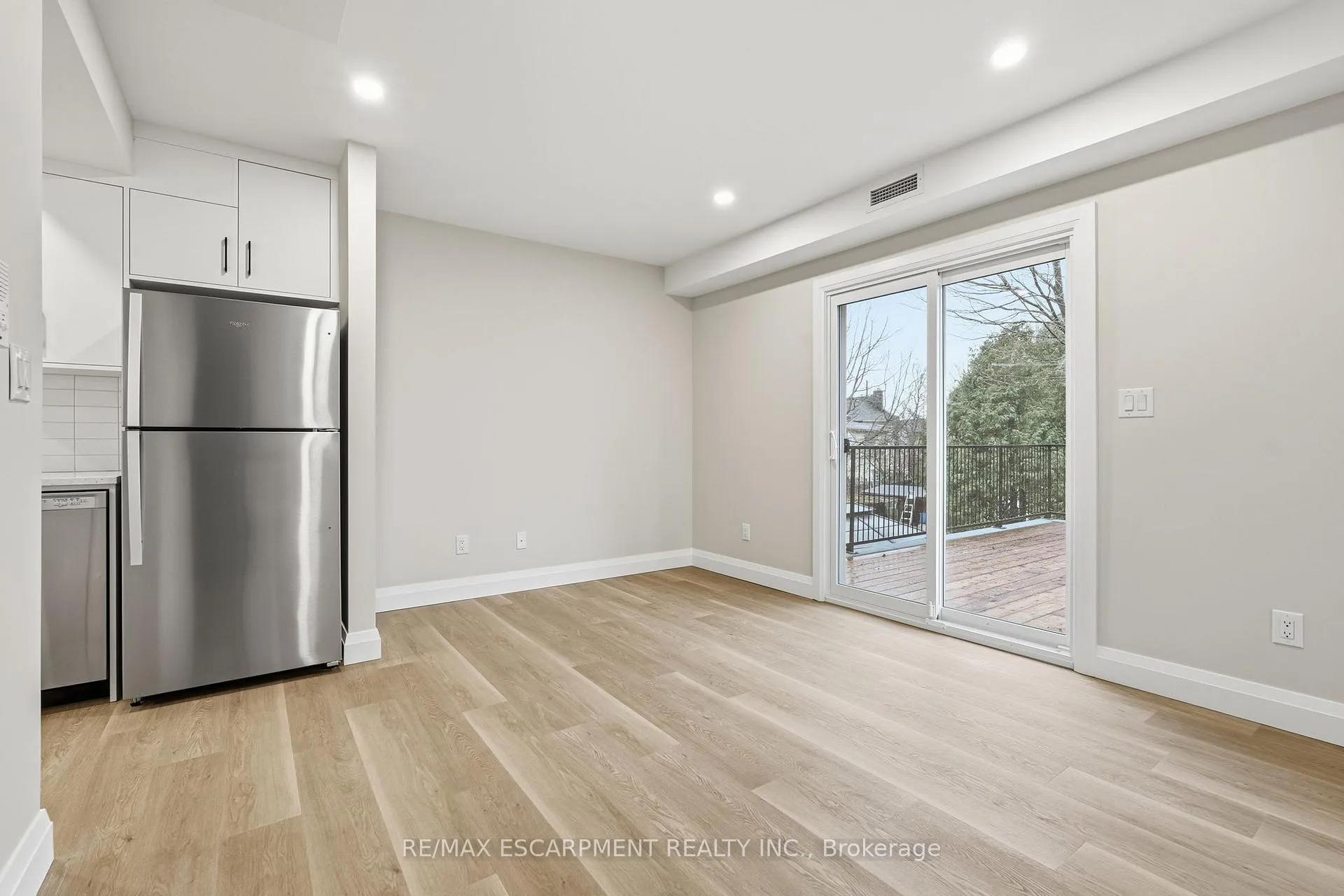 Photo 24 of Unit 3, 231 Park Street N, Hamilton, Central — HOMEH