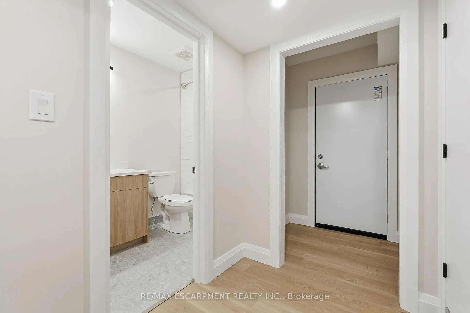 Photo 33 of Unit 3, 231 Park Street N, Hamilton, Central — HOMEH