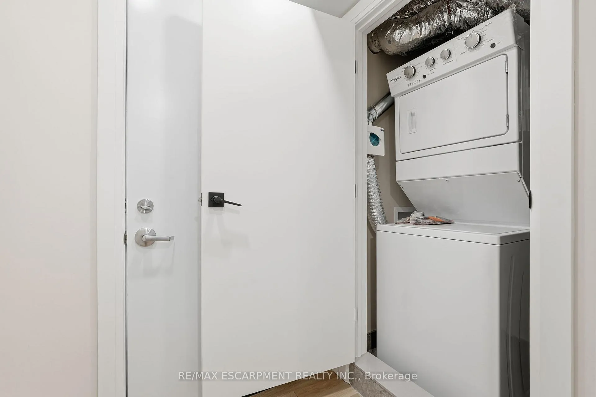 Photo 38 of Unit 3, 231 Park Street N, Hamilton, Central — HOMEH