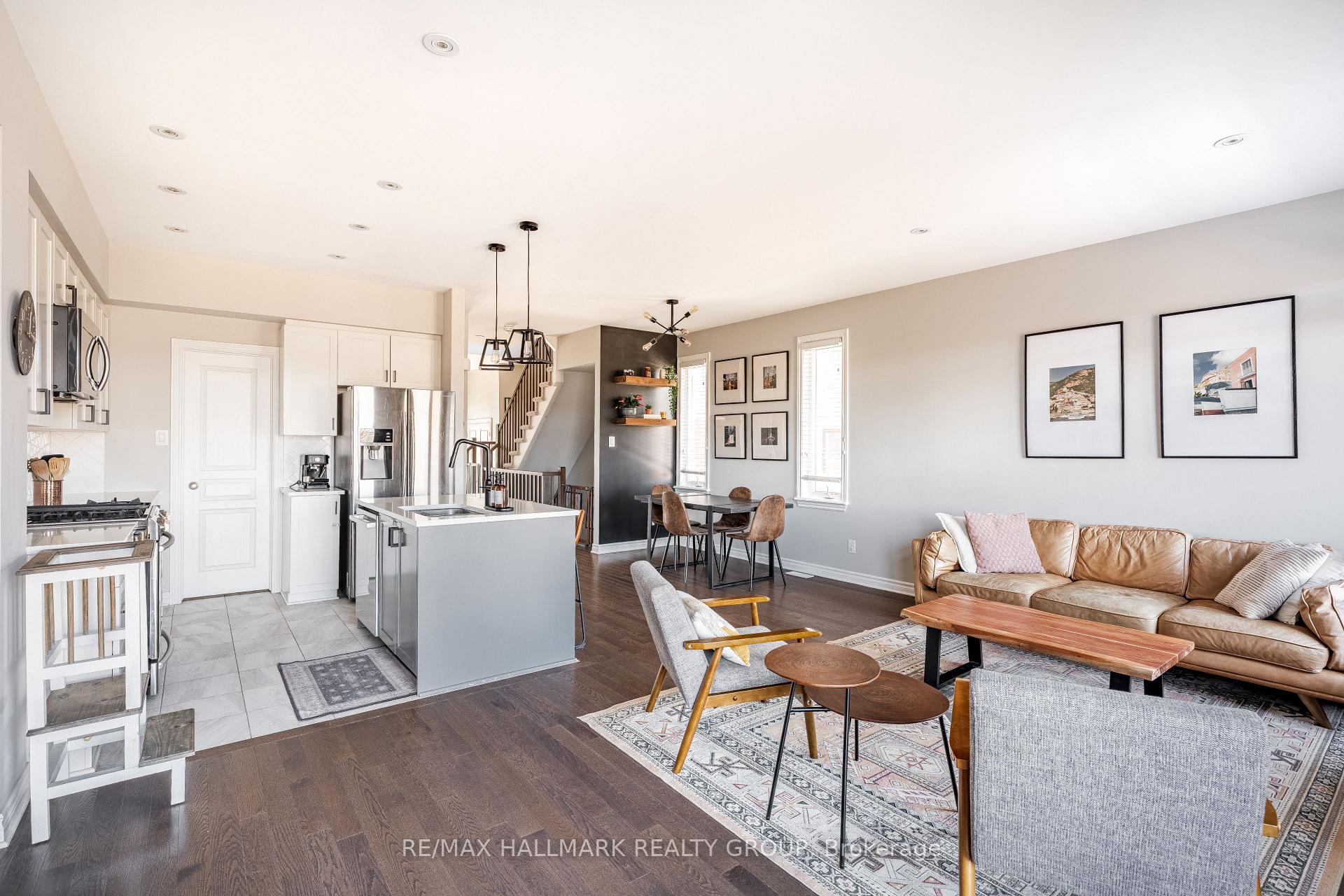 Photo 13 of 128 Larimar Circle, Ottawa, Riverside South/Gloucester Glen — HOMEH