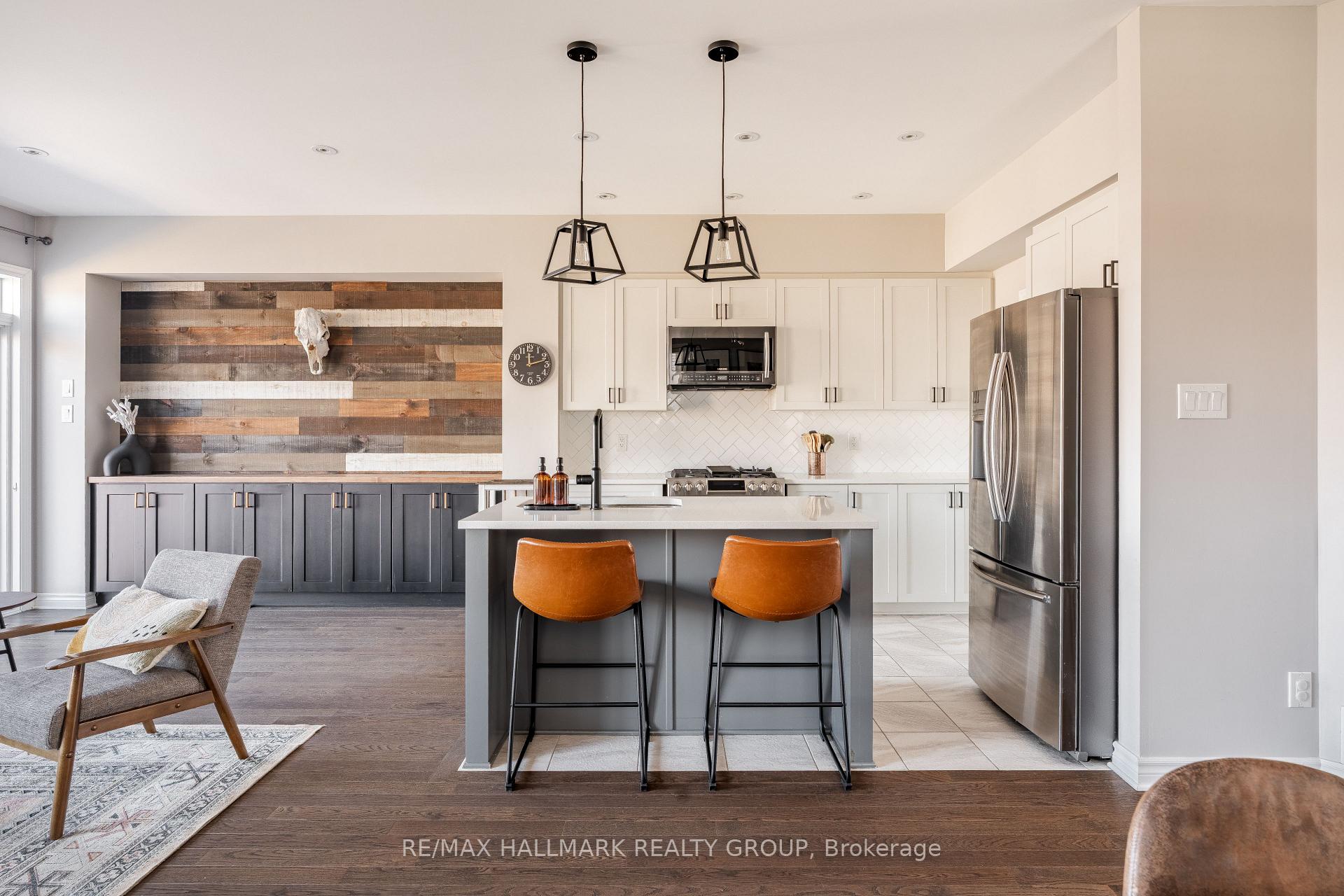 Photo 15 of 128 Larimar Circle, Ottawa, Riverside South/Gloucester Glen — HOMEH