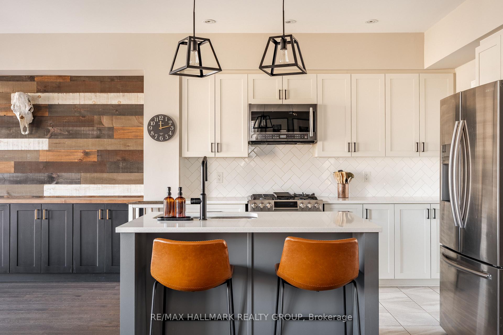 Photo 16 of 128 Larimar Circle, Ottawa, Riverside South/Gloucester Glen — HOMEH