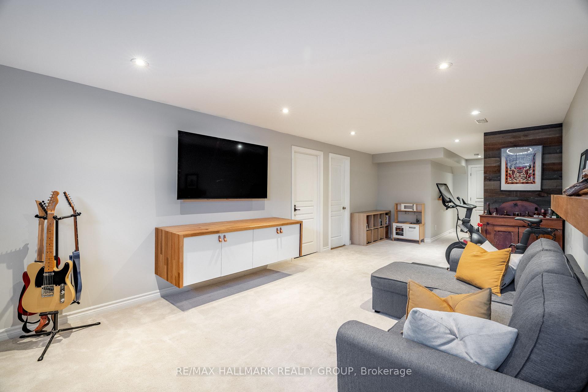 Photo 40 of 128 Larimar Circle, Ottawa, Riverside South/Gloucester Glen — HOMEH