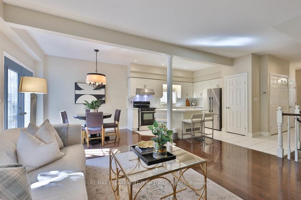 Photo 13 of 2152 Crosswinds Court, Burlington, Rose — HOMEH