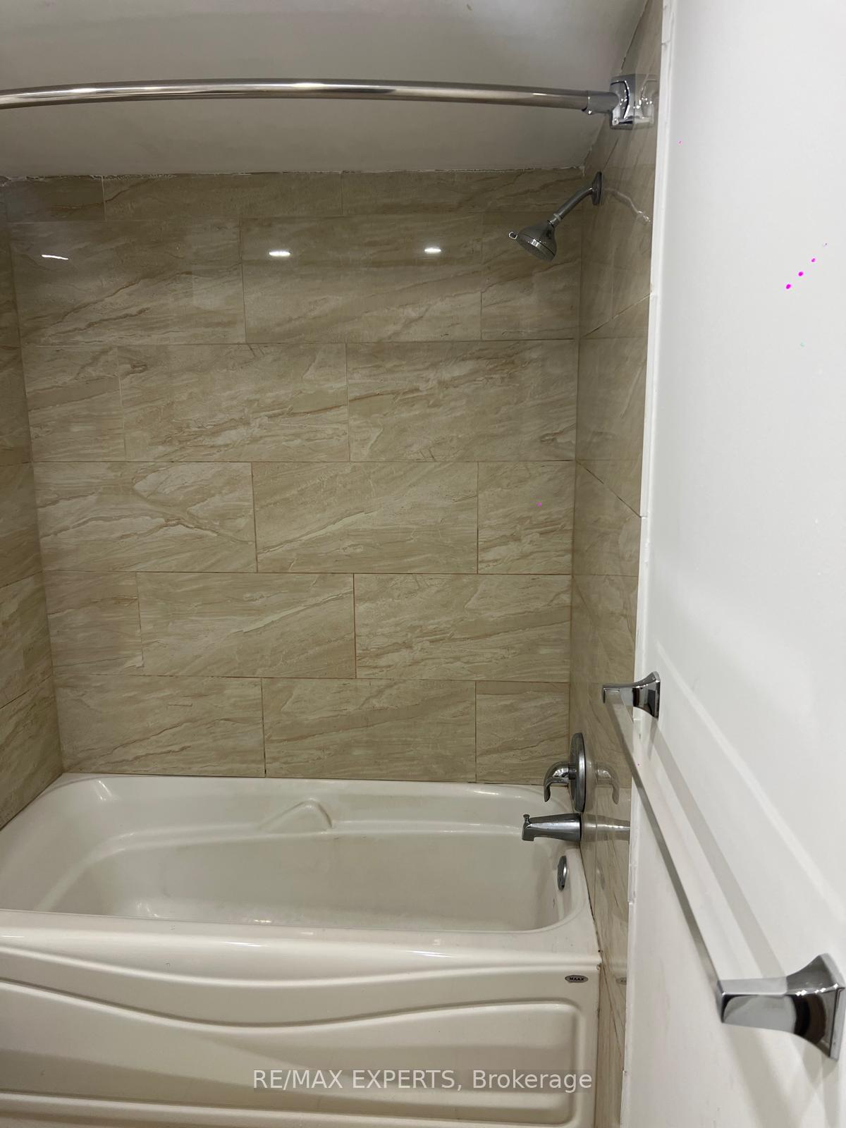 Photo 6 of Unit Bsmt, 30 Martindale Crescent, Brampton, Bram West — HOMEH