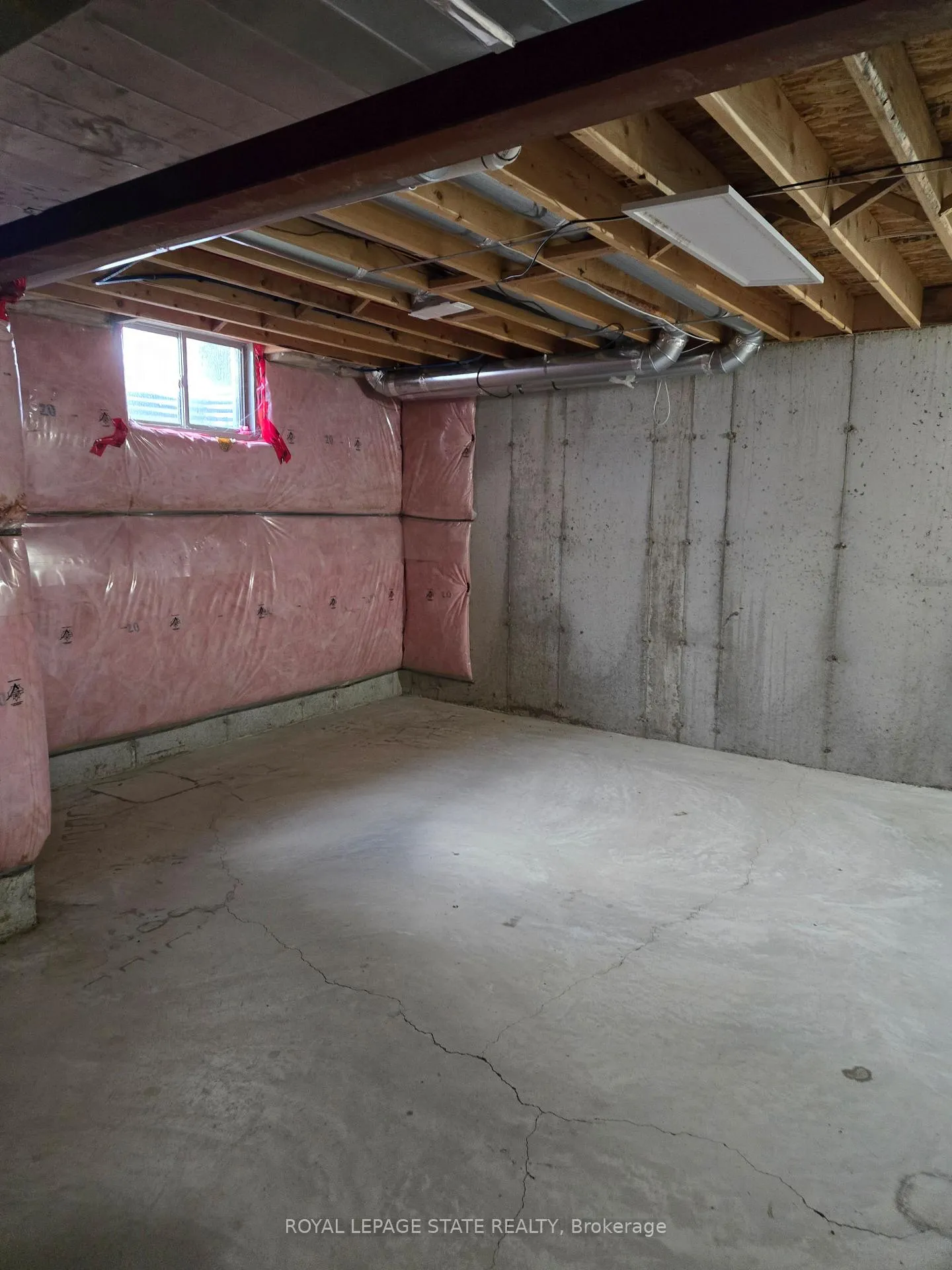 Photo 52 of Unit 19, 7 Lakelawn Road, Grimsby, Grimsby Beach — HOMEH