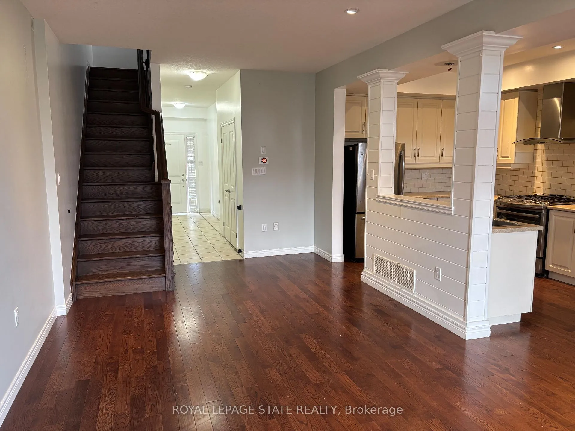 Photo 59 of Unit 19, 7 Lakelawn Road, Grimsby, Grimsby Beach — HOMEH