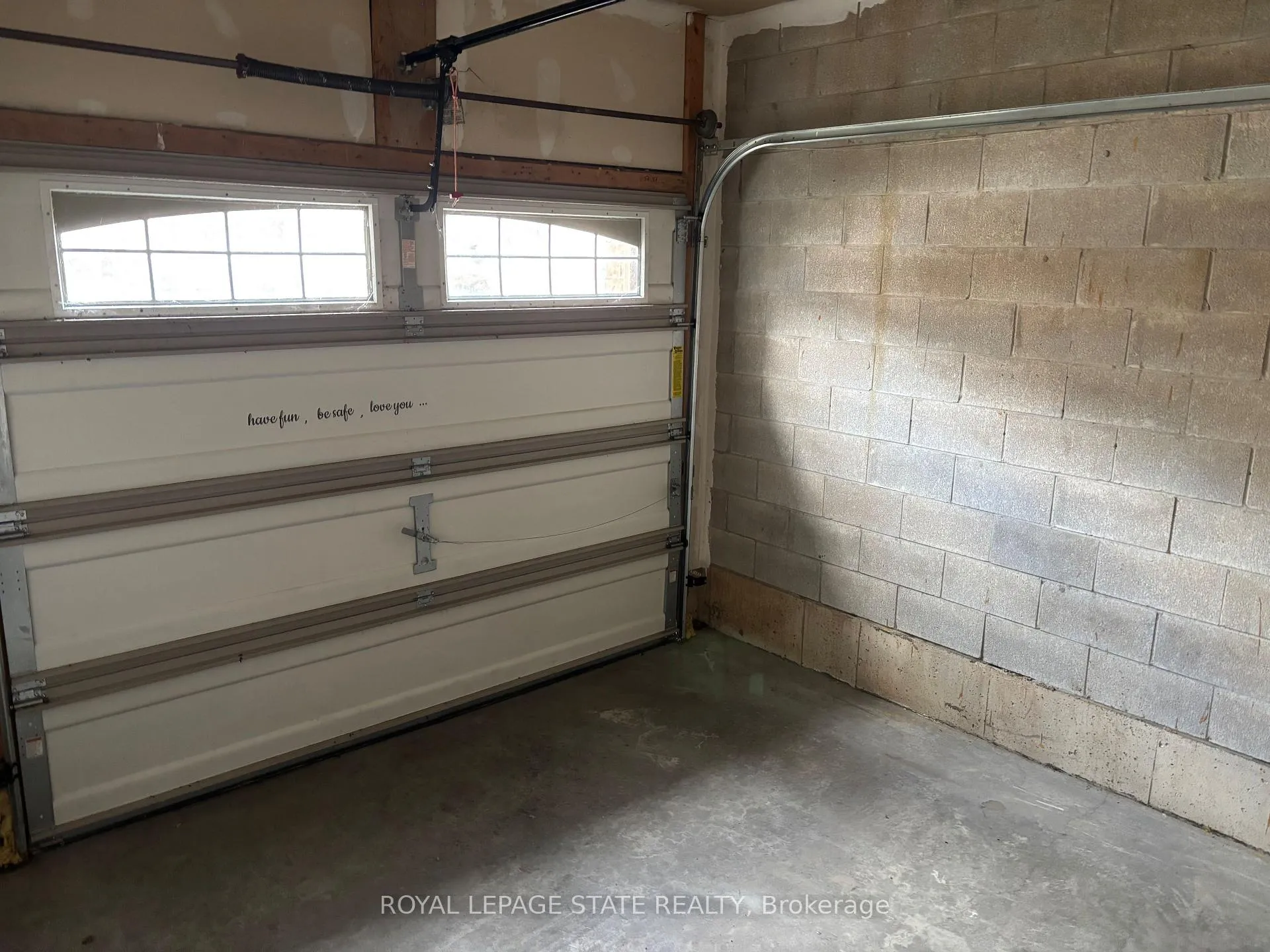 Photo 71 of Unit 19, 7 Lakelawn Road, Grimsby, Grimsby Beach — HOMEH