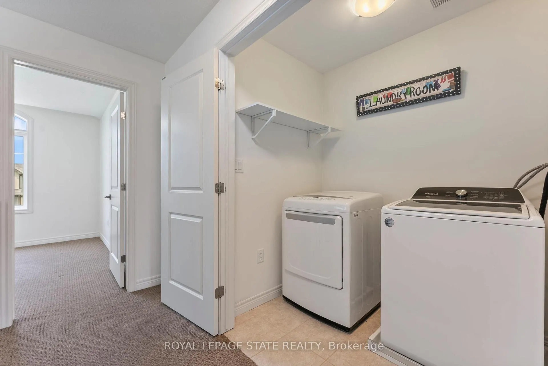 Photo 59 of 68 Dodman Crescent, Hamilton, Meadowlands — HOMEH