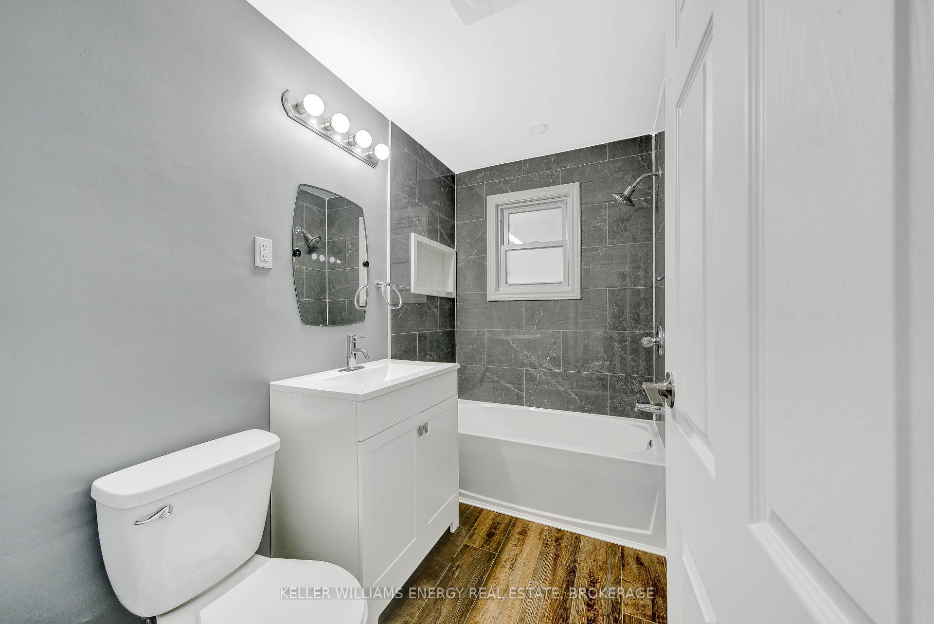 Photo 10 of 12 Montgomery Boulevard, Belleville, Belleville Ward — HOMEH
