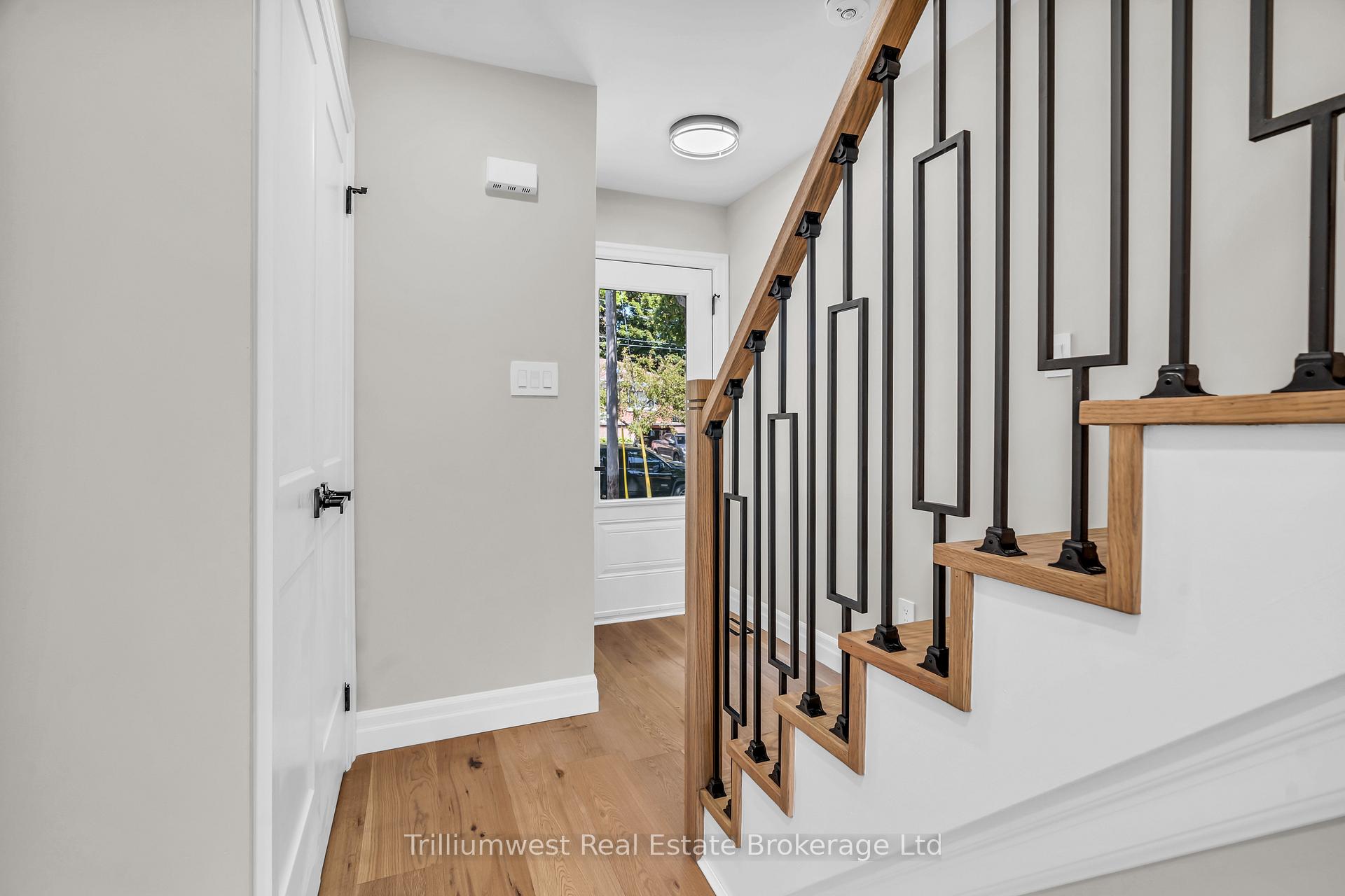 Photo 8 of 8 Chadwick Avenue, Guelph, Junction/Onward Willow — HOMEH