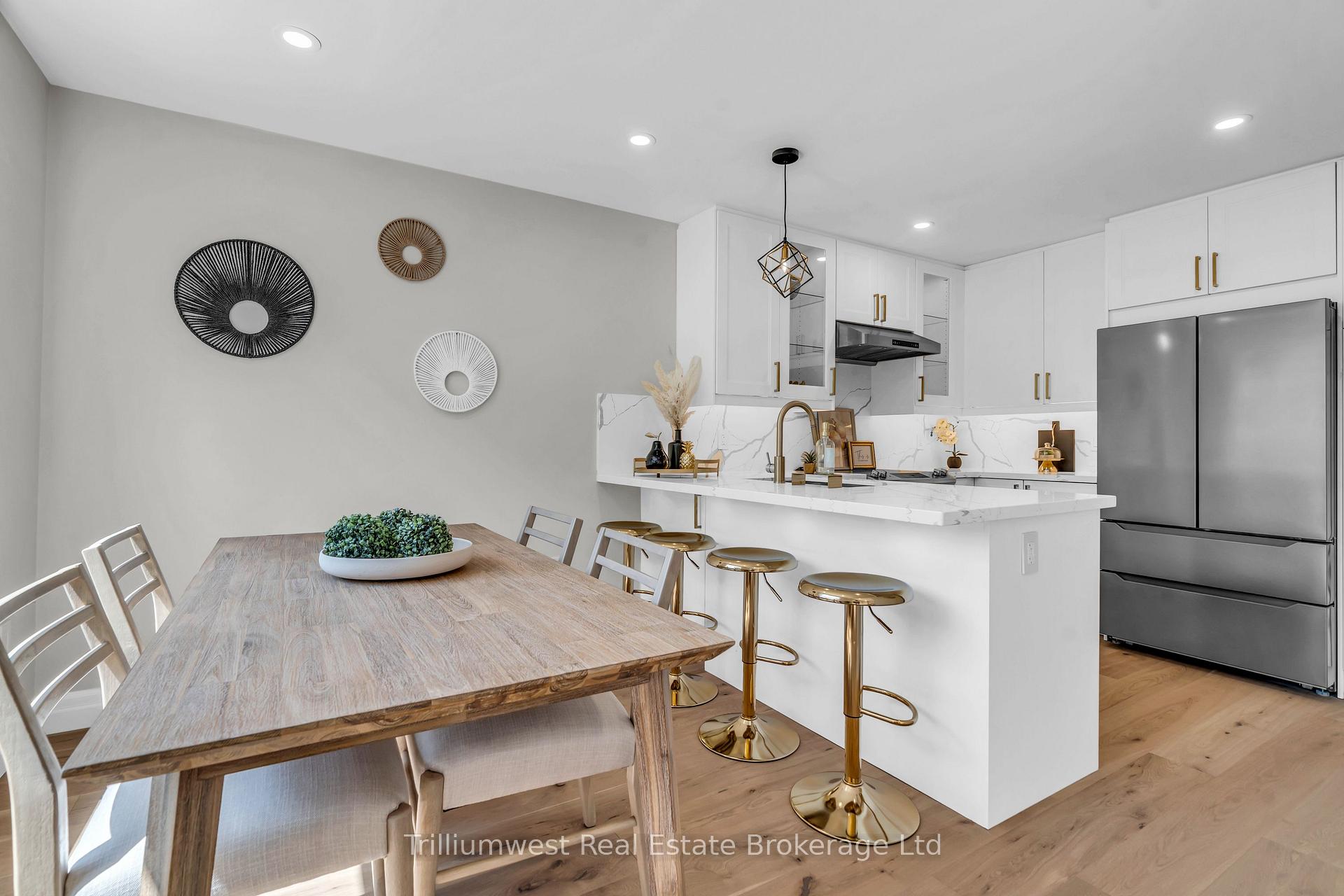 Photo 15 of 8 Chadwick Avenue, Guelph, Junction/Onward Willow — HOMEH