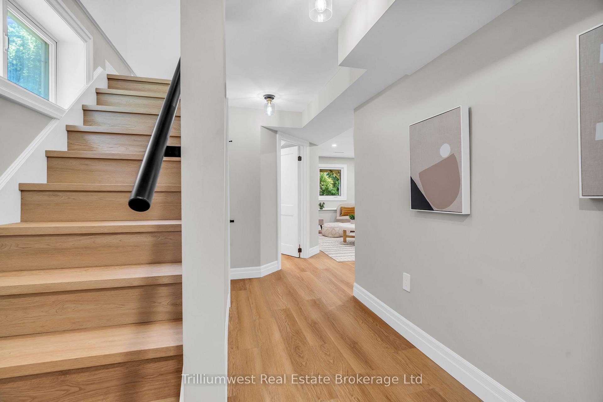 Photo 29 of 8 Chadwick Avenue, Guelph, Junction/Onward Willow — HOMEH