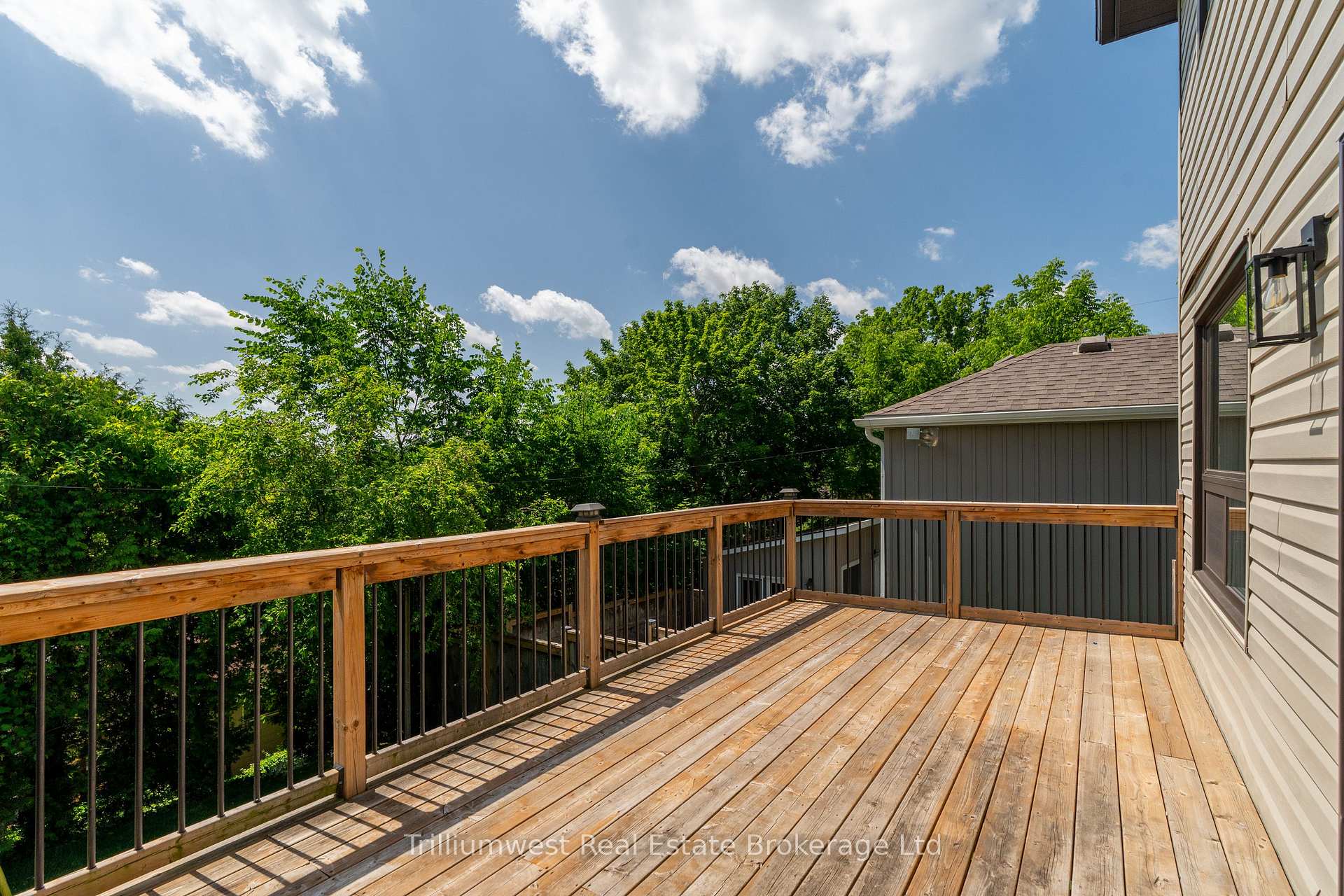 Photo 37 of 8 Chadwick Avenue, Guelph, Junction/Onward Willow — HOMEH