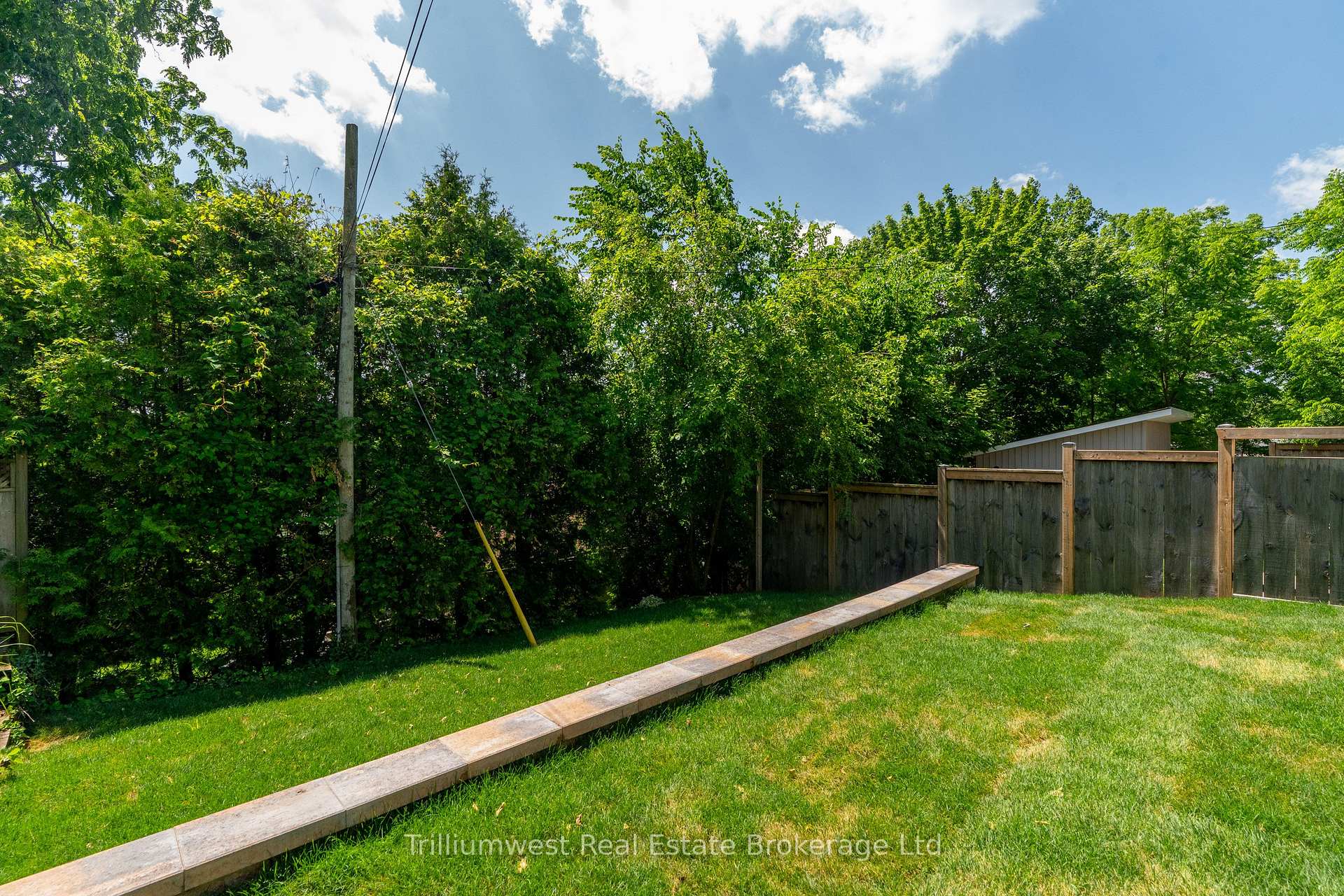 Photo 40 of 8 Chadwick Avenue, Guelph, Junction/Onward Willow — HOMEH
