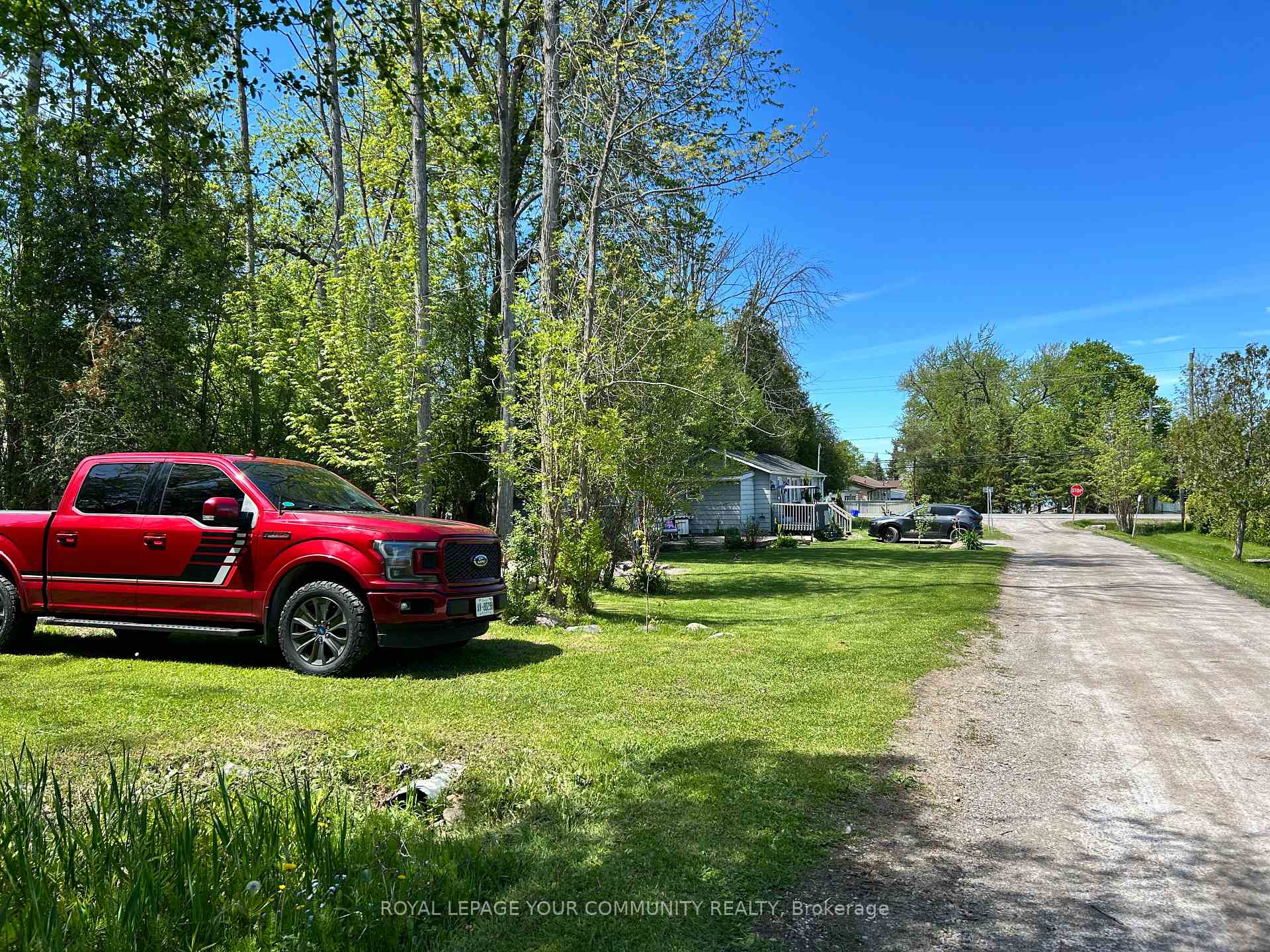 Photo 21 of 16 Christidis Drive, Georgina, Sutton & Jackson's Point — HOMEH