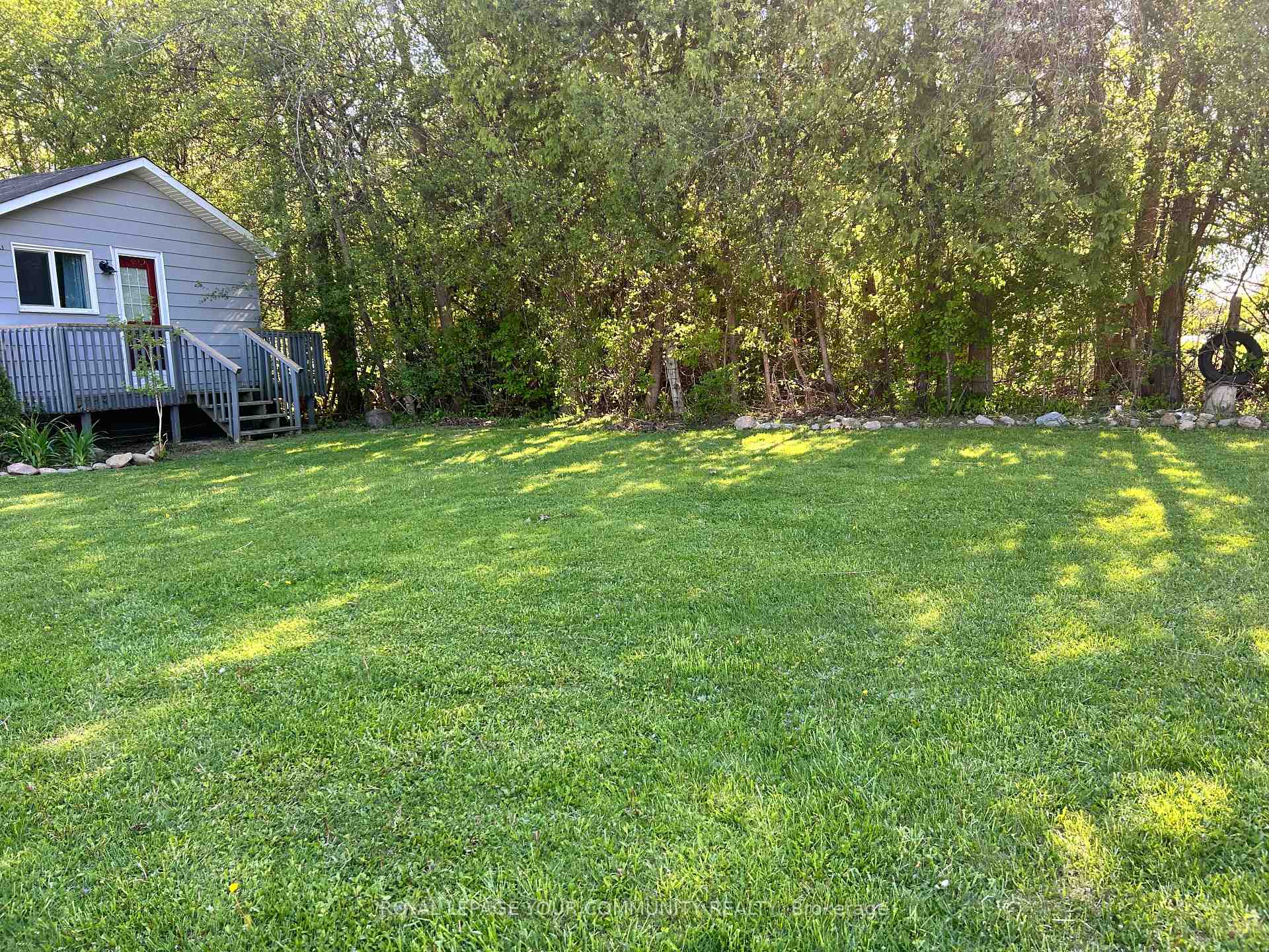 Photo 24 of 16 Christidis Drive, Georgina, Sutton & Jackson's Point — HOMEH