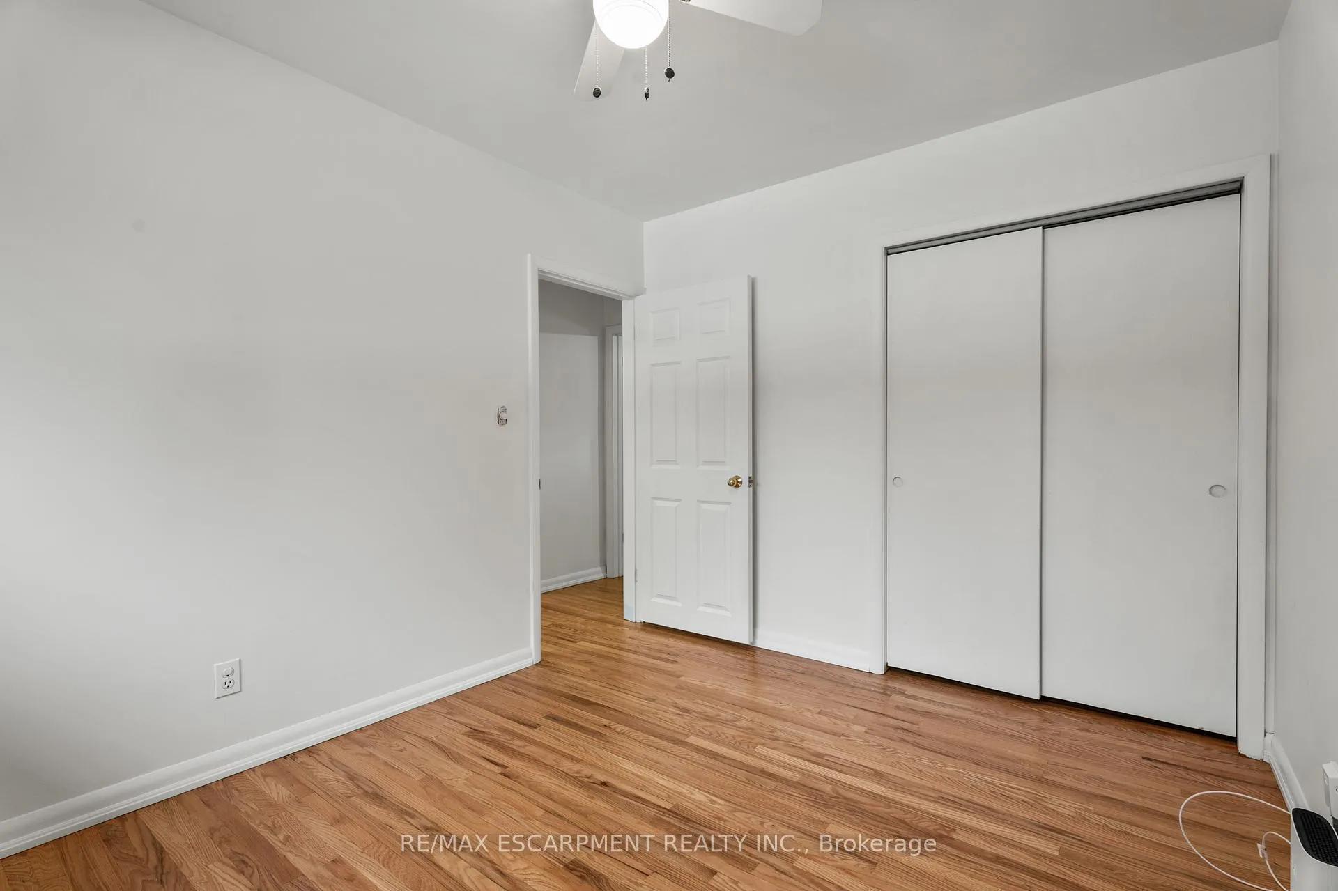 Photo 60 of 98 Laurier Avenue, Hamilton, Buchanan — HOMEH