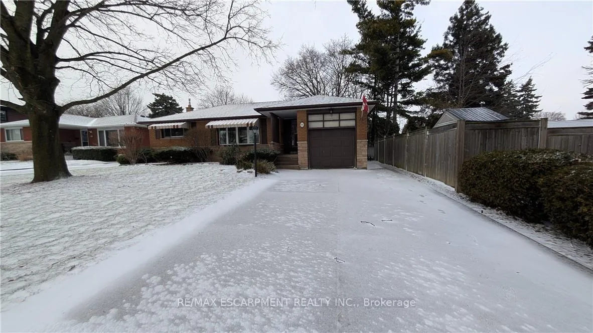 Photo 95 of 98 Laurier Avenue, Hamilton, Buchanan — HOMEH