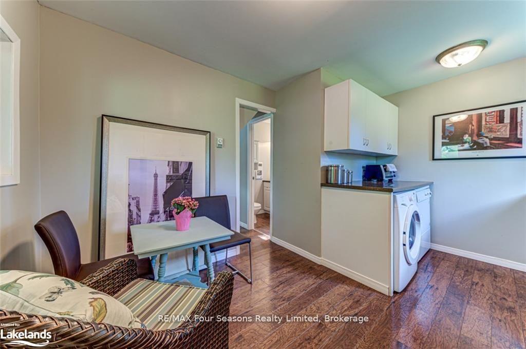 Photo 12 of 393 Second Street, Collingwood — HOMEH