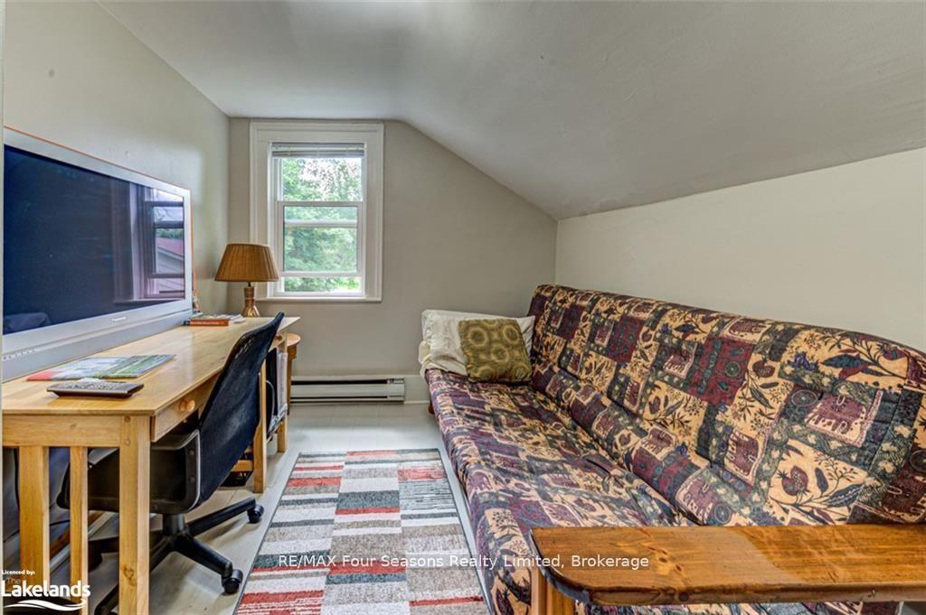 Photo 23 of 393 Second Street, Collingwood — HOMEH