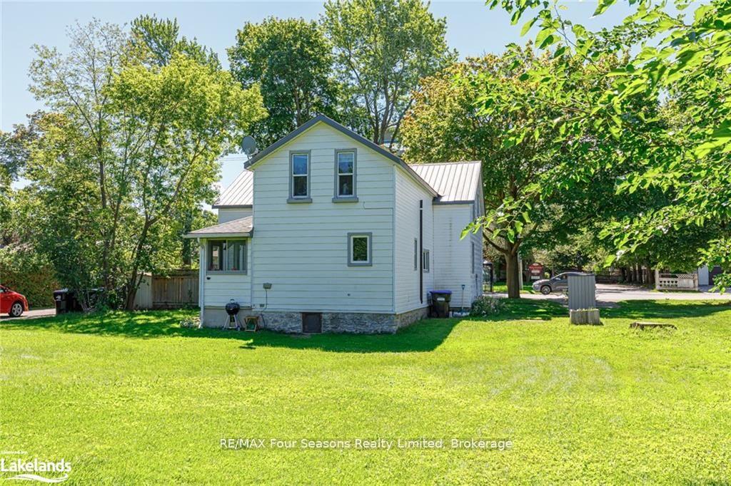 Photo 34 of 393 Second Street, Collingwood — HOMEH