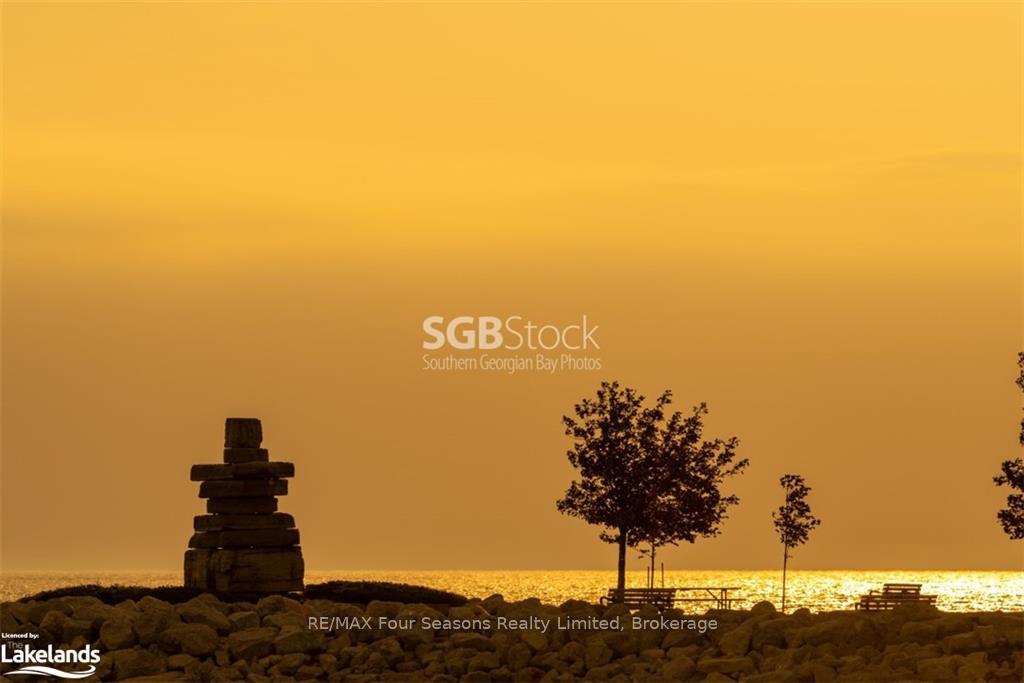 Photo 40 of 393 Second Street, Collingwood — HOMEH