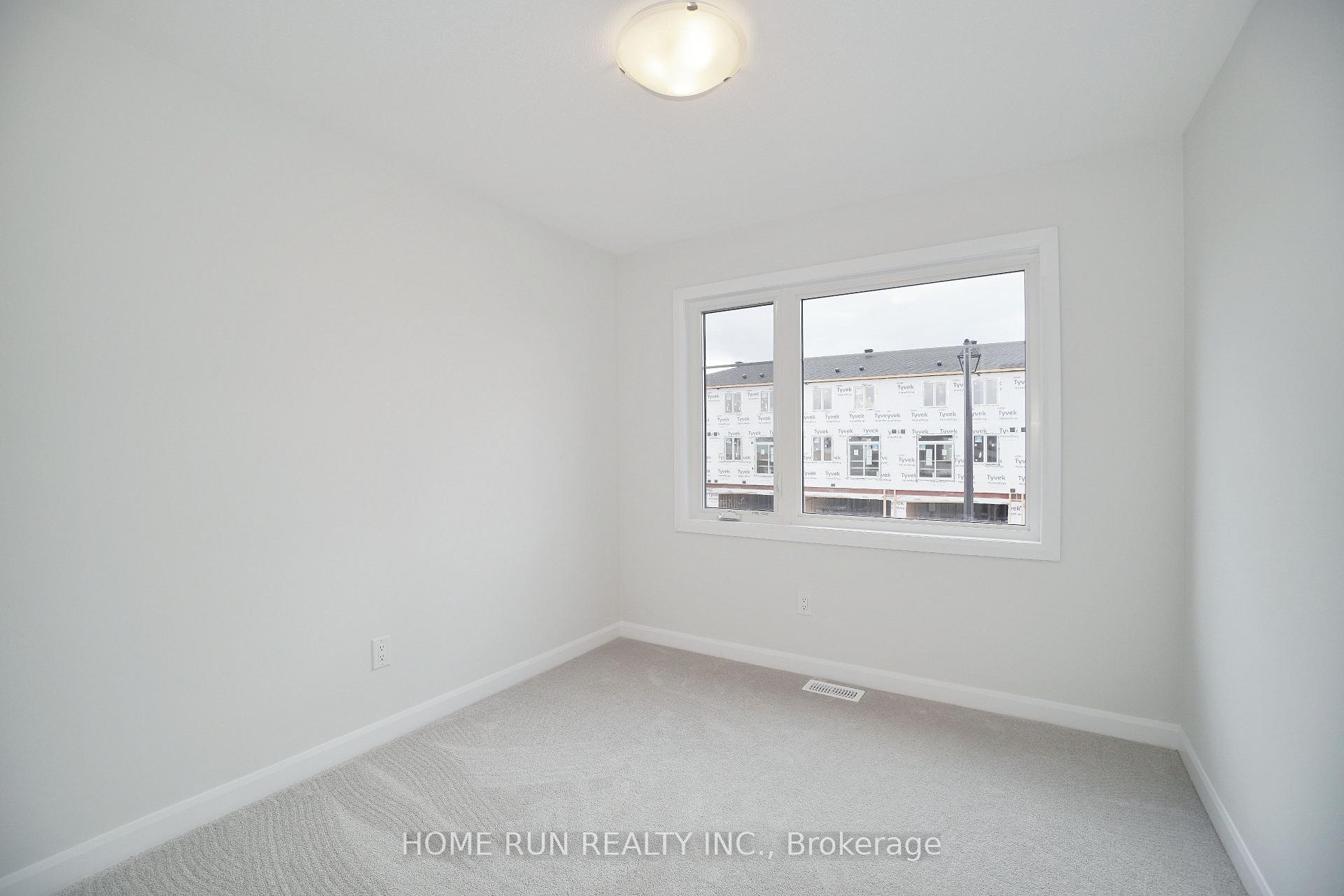 Photo 18 of 803 Everbloom Lane, Ottawa, Barrhaven - Heritage Park — HOMEH