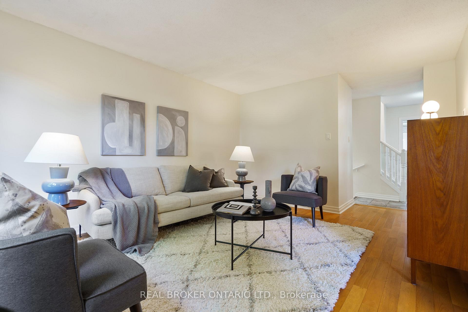 Photo 10 of 15 Blue Forest Drive, Grimsby, Grimsby Beach — HOMEH