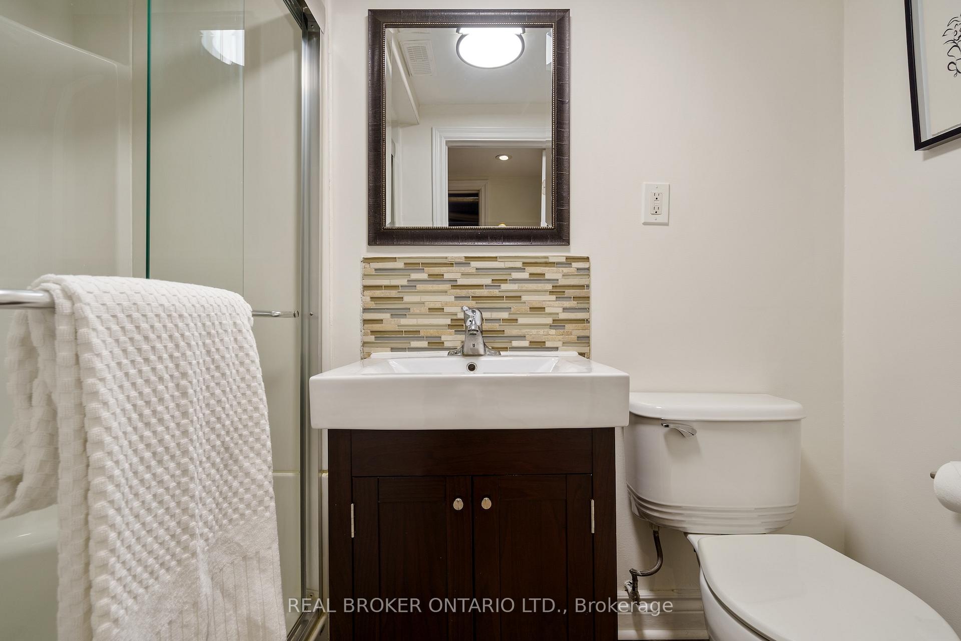 Photo 28 of 15 Blue Forest Drive, Grimsby, Grimsby Beach — HOMEH
