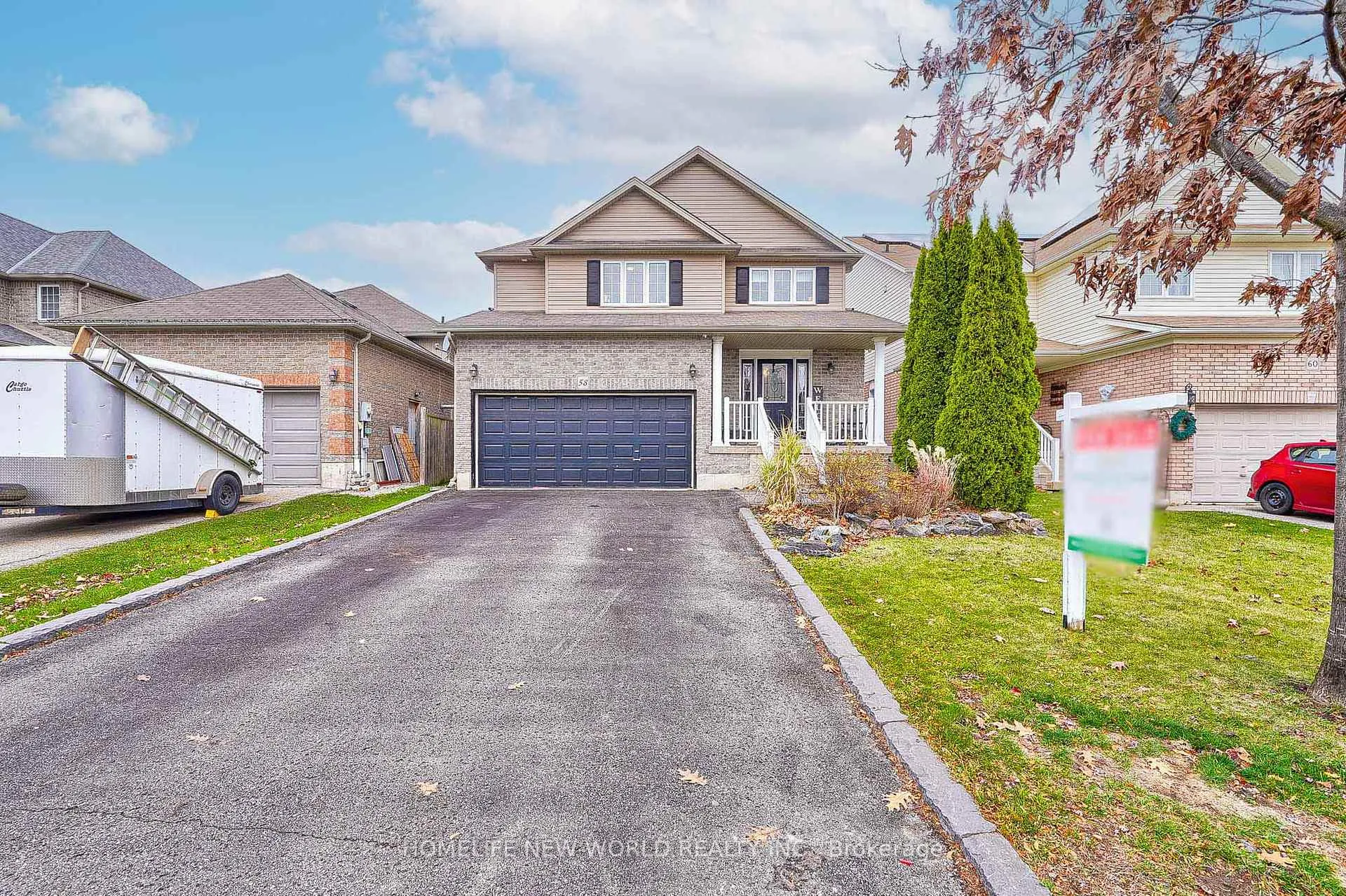 Photo 3 of 58 Sovereigns Gate, Barrie, Innis-Shore — HOMEH