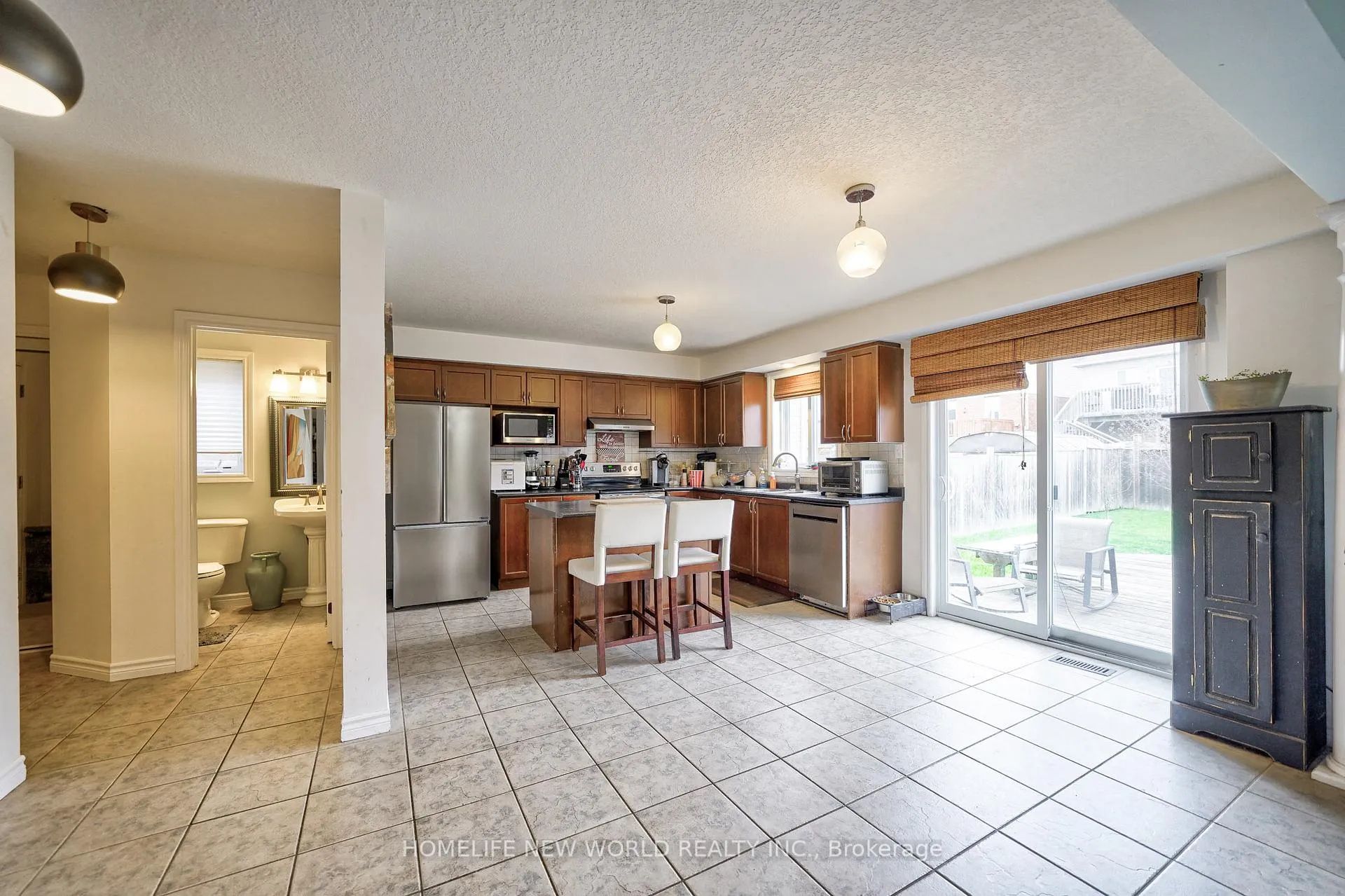 Photo 45 of 58 Sovereigns Gate, Barrie, Innis-Shore — HOMEH