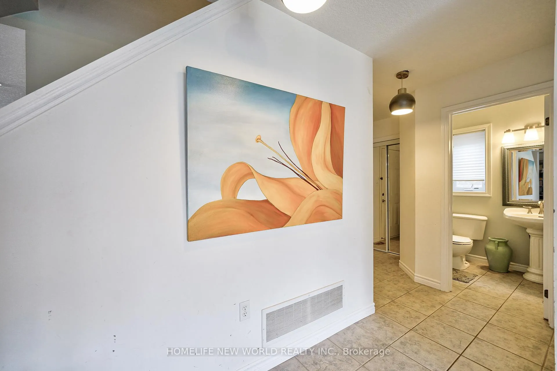 Photo 67 of 58 Sovereigns Gate, Barrie, Innis-Shore — HOMEH