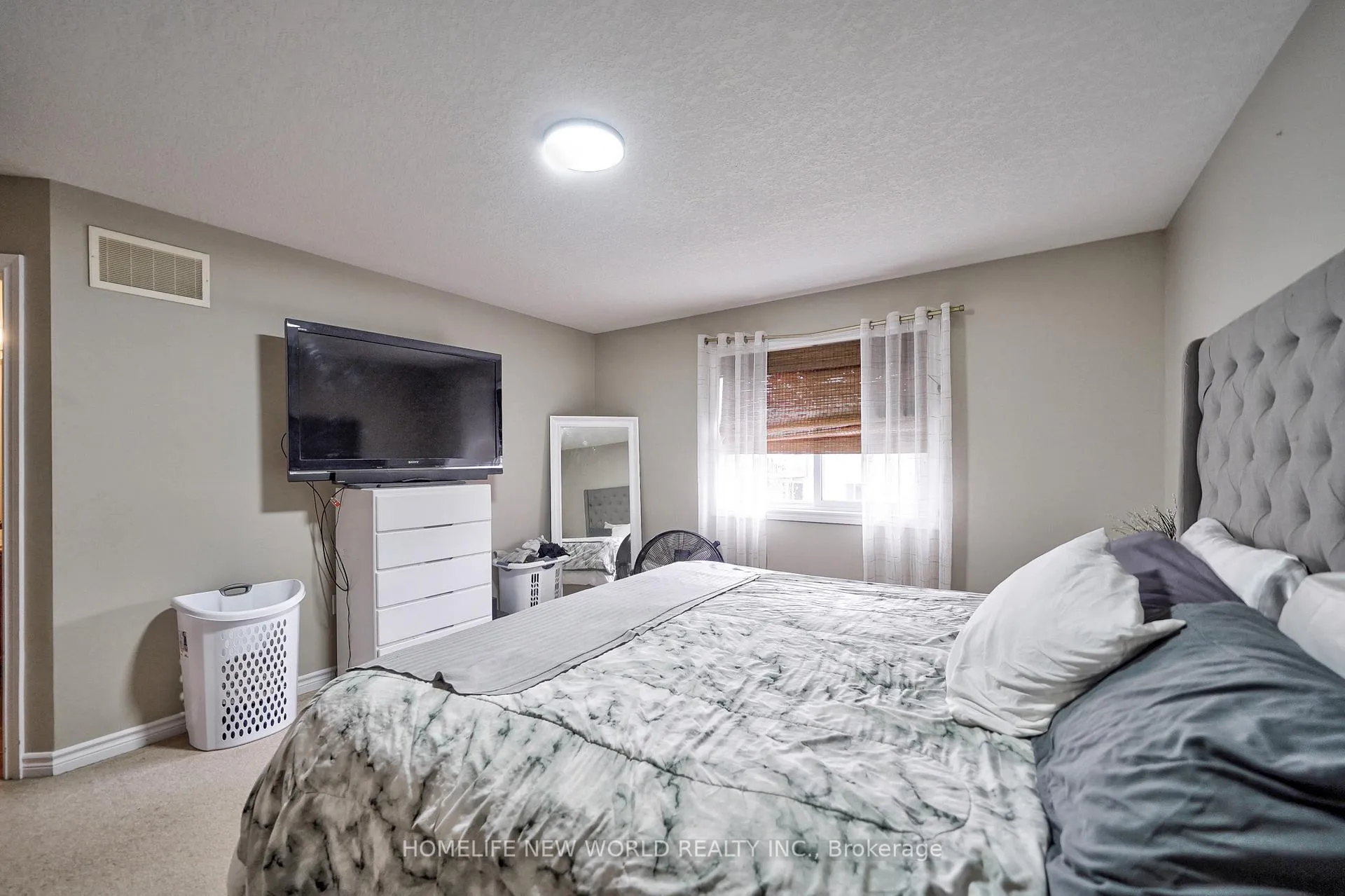 Photo 90 of 58 Sovereigns Gate, Barrie, Innis-Shore — HOMEH