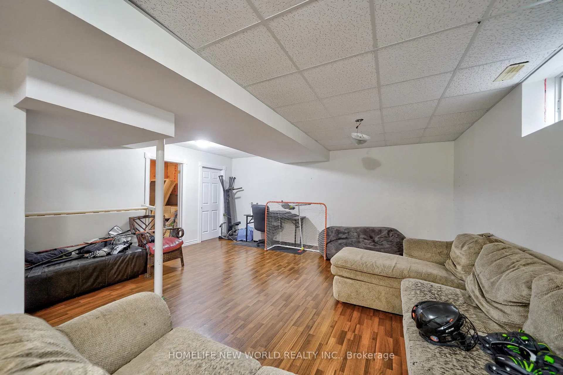 Photo 130 of 58 Sovereigns Gate, Barrie, Innis-Shore — HOMEH