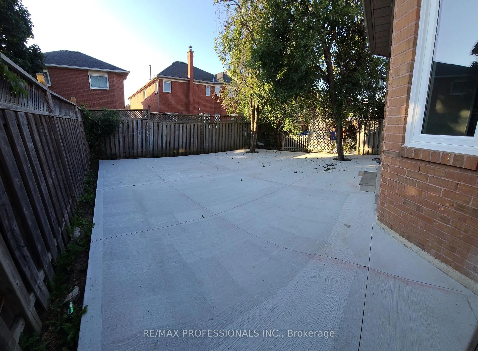 Photo 10 of 131 Rainforest Drive, Brampton, Sandringham-Wellington — HOMEH