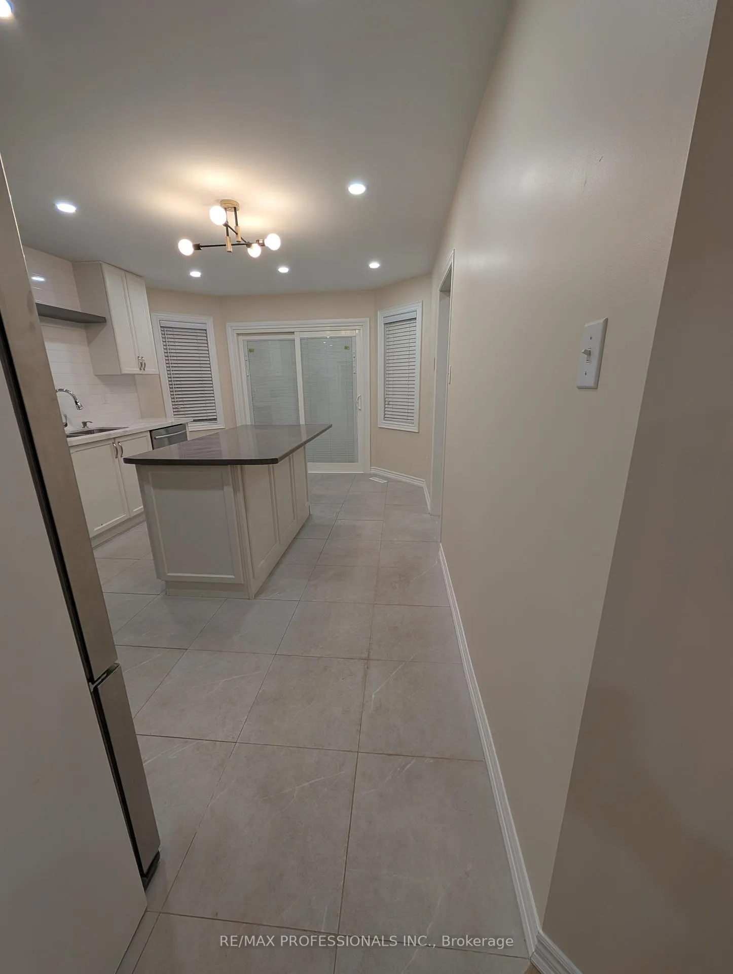 Photo 19 of 131 Rainforest Drive, Brampton, Sandringham-Wellington — HOMEH