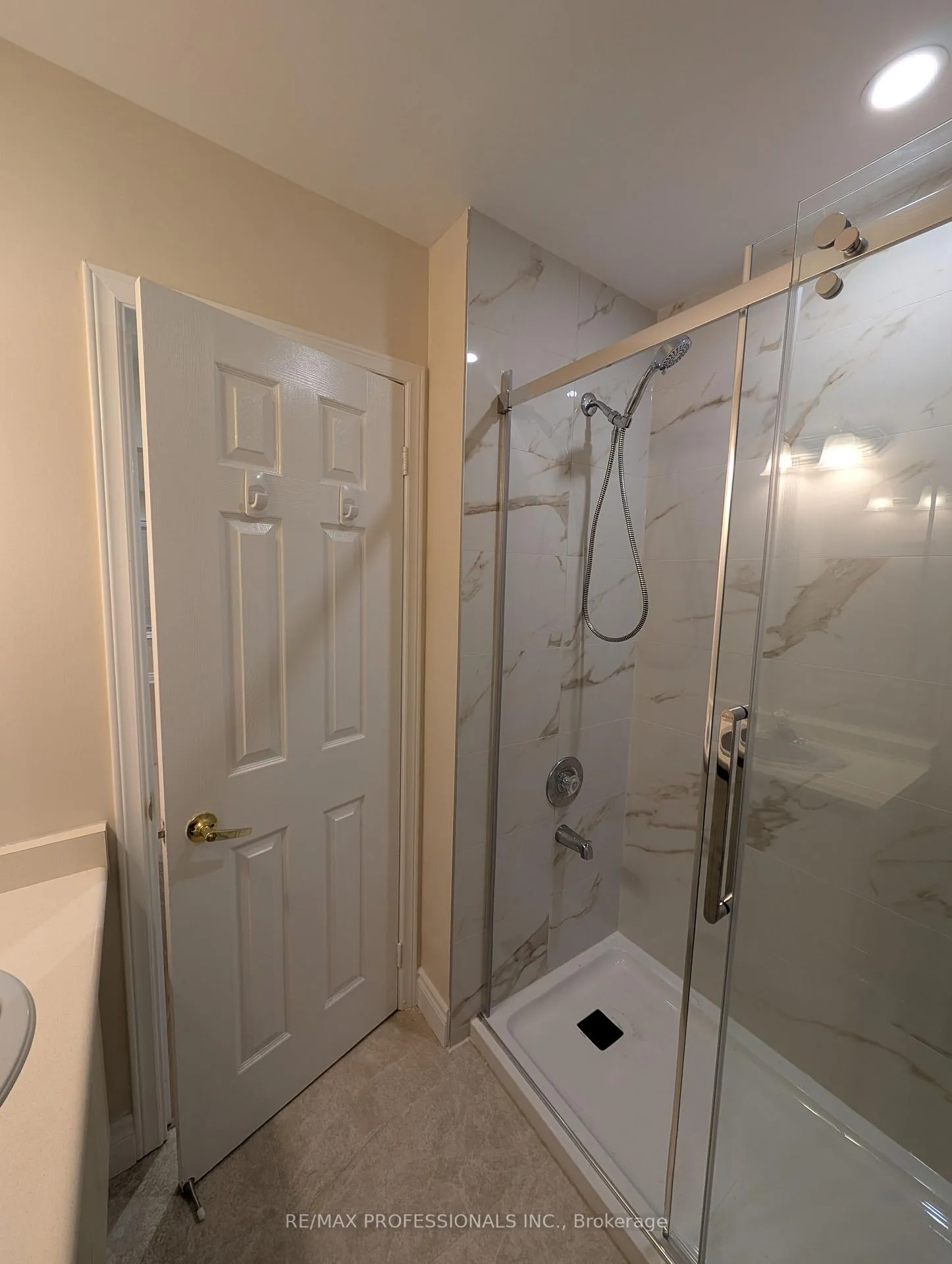 Photo 42 of 131 Rainforest Drive, Brampton, Sandringham-Wellington — HOMEH