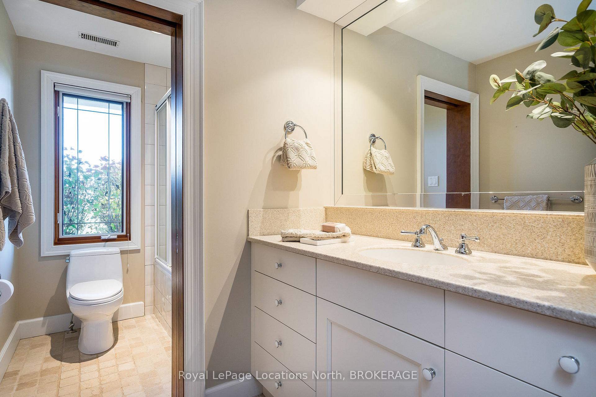 Photo 27 of 1428 10 Nottawasaga, Clearview, Rural Clearview — HOMEH