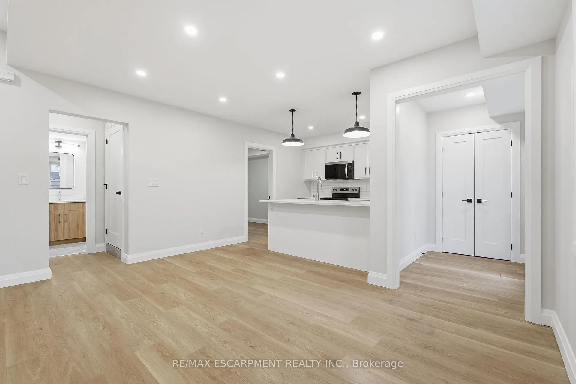 Photo 18 of Unit 2, 231 Park Street N, Hamilton, Central — HOMEH
