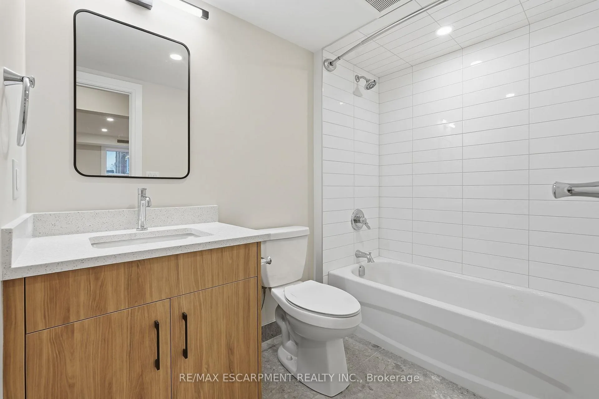Photo 47 of Unit 2, 231 Park Street N, Hamilton, Central — HOMEH
