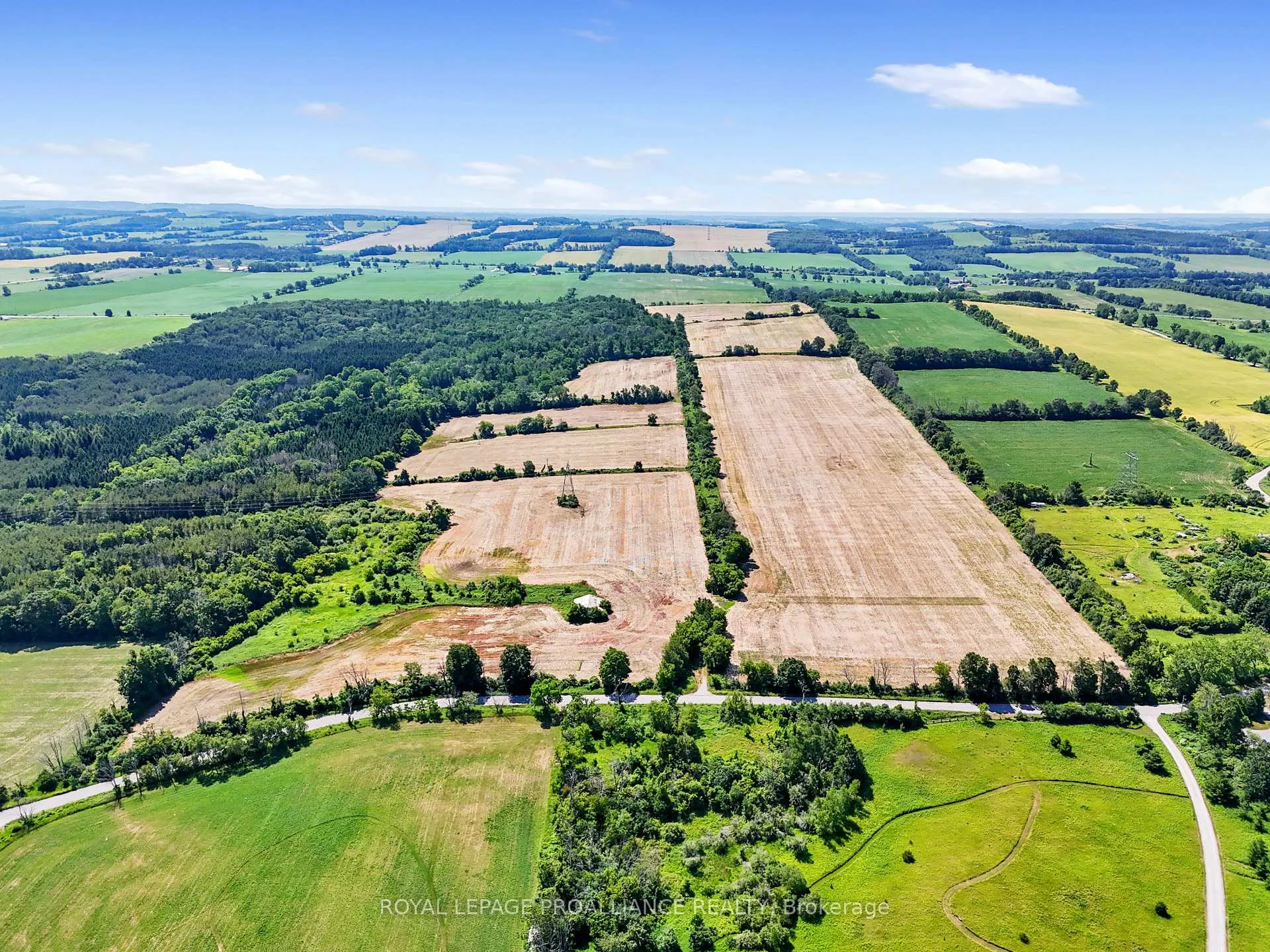 Photo 4 of 8383 Lander Road, Hamilton Township, Rural Hamilton — HOMEH