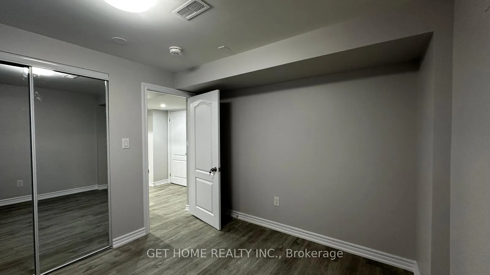 Photo 5 of Unit Bsmt, 6 Eldridge Place, Whitby, Pringle Creek — HOMEH
