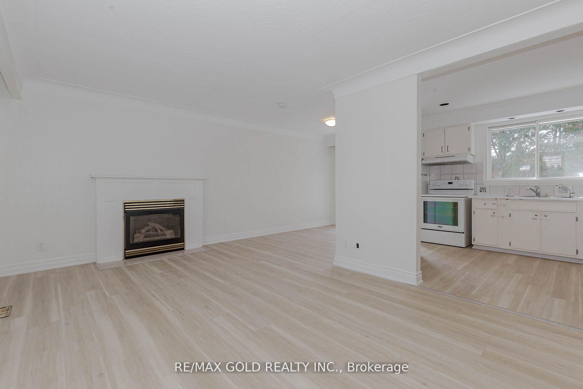 Photo 9 of 294 Cheltenham Road, Burlington, Appleby — HOMEH