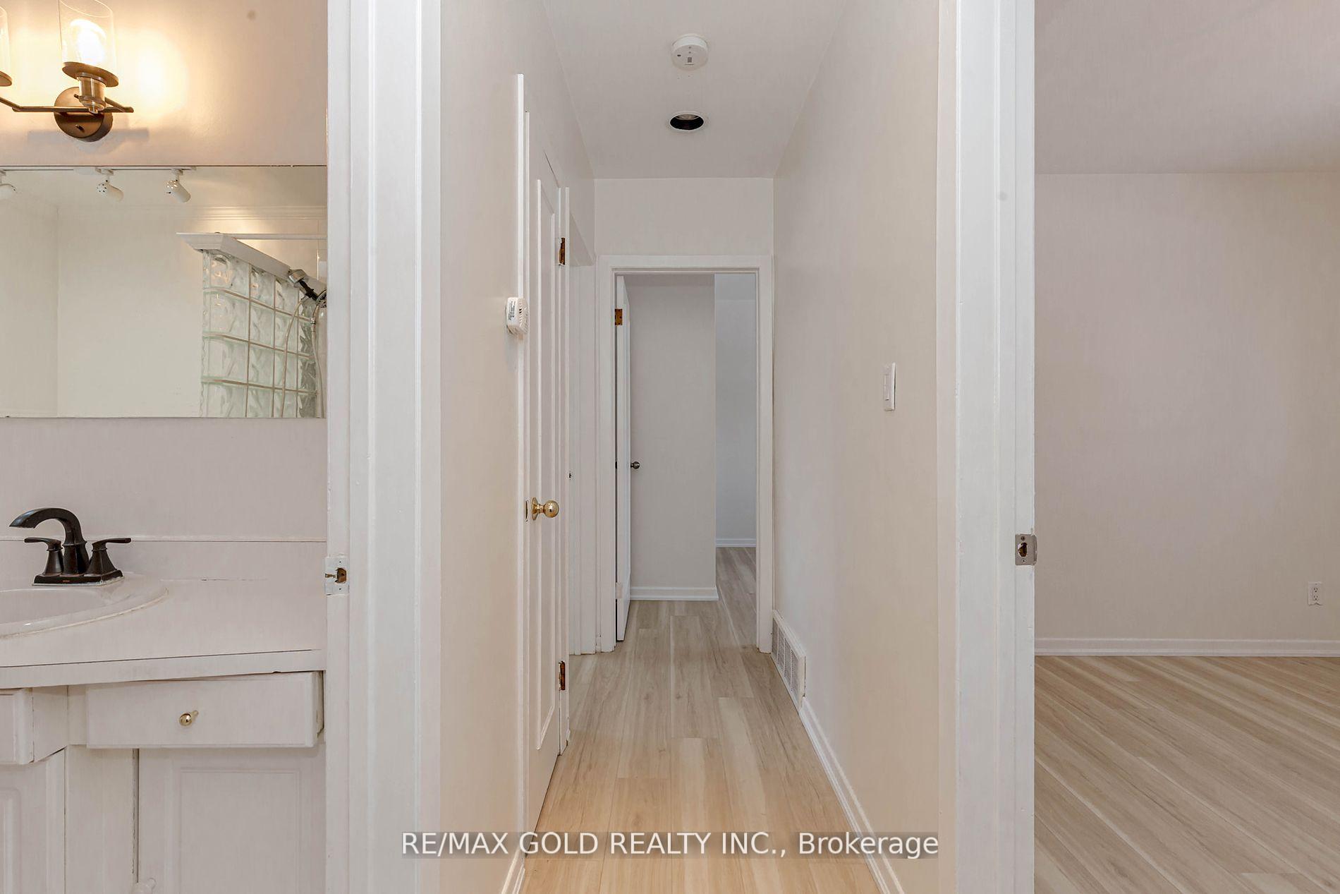 Photo 14 of 294 Cheltenham Road, Burlington, Appleby — HOMEH