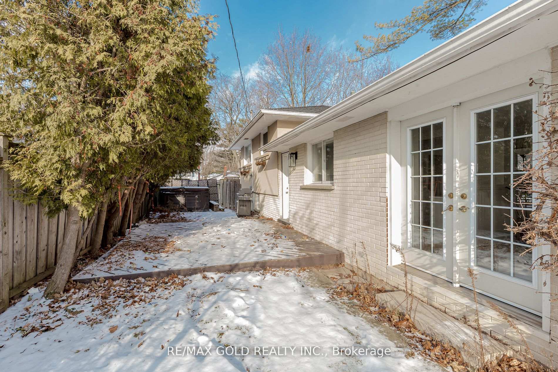 Photo 33 of 294 Cheltenham Road, Burlington, Appleby — HOMEH