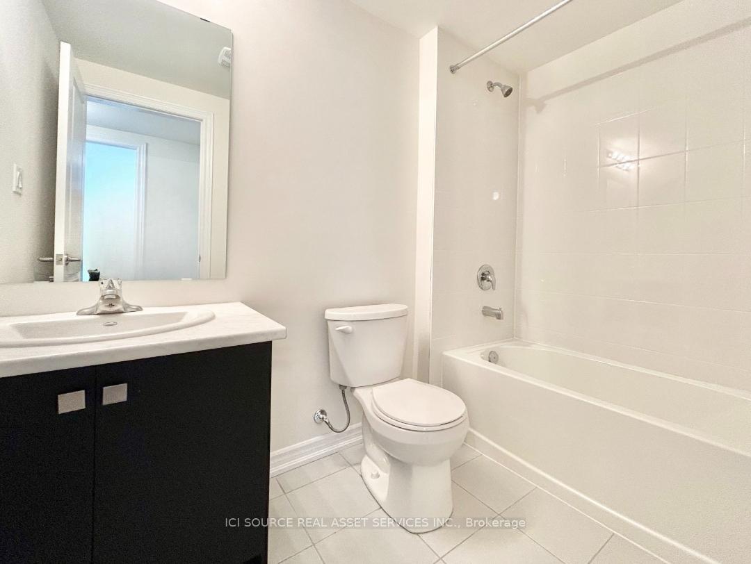 Photo 4 of Unit Unit 1, 77 Valleybrook Road, Barrie, Rural Barrie Southeast — HOMEH