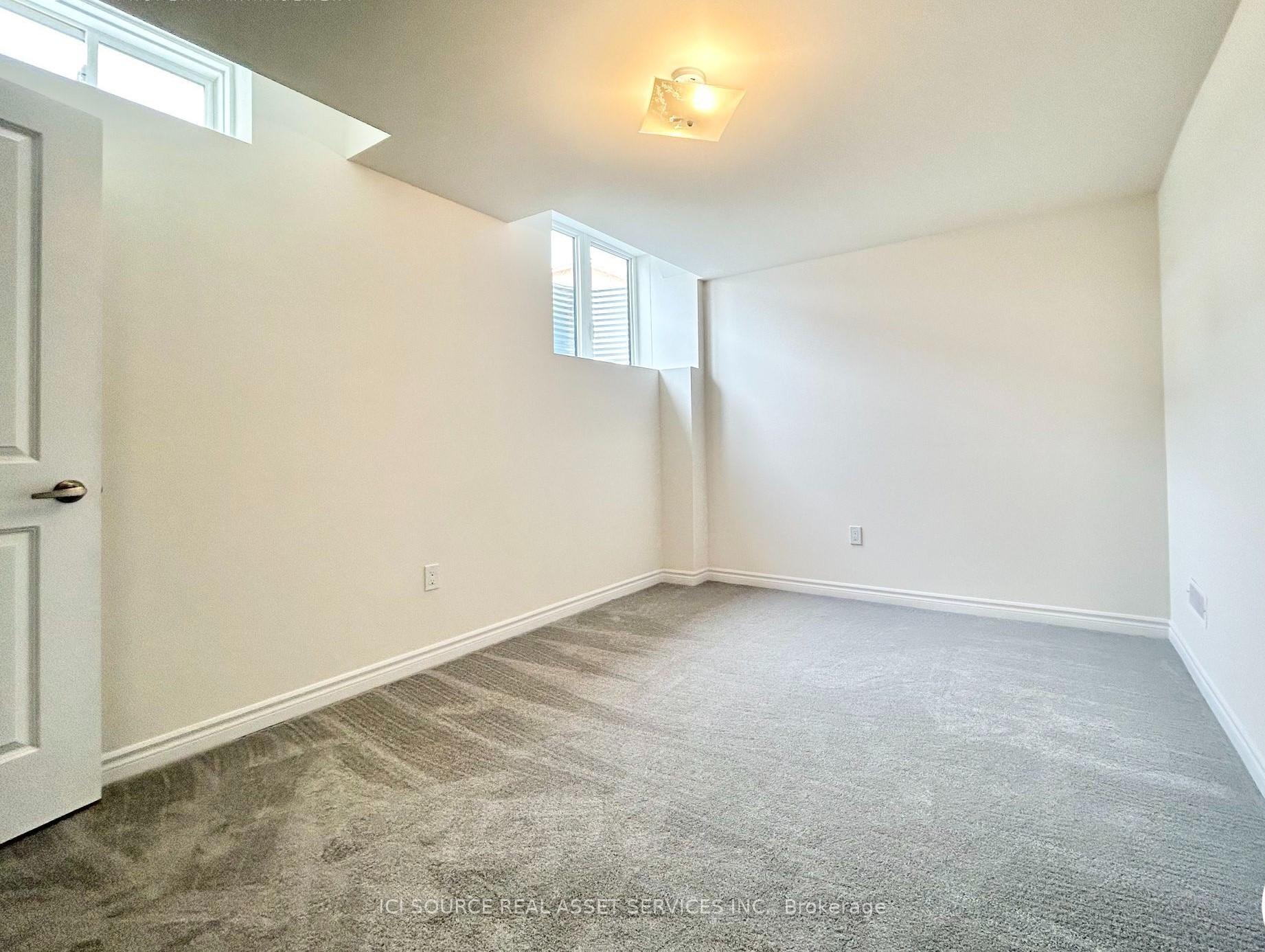 Photo 5 of Unit Unit 1, 77 Valleybrook Road, Barrie, Rural Barrie Southeast — HOMEH