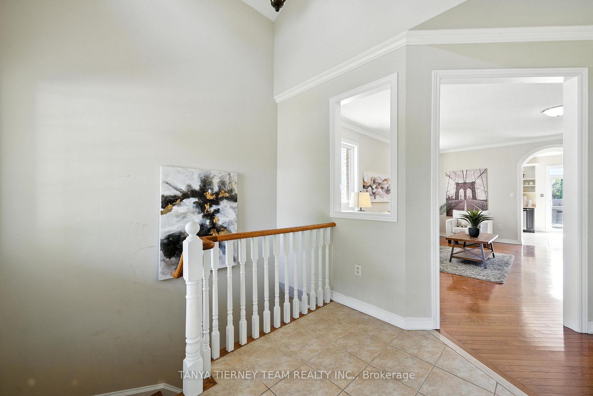 Photo 7 of 32 Alfred Shrubb Lane, Clarington, Bowmanville — HOMEH