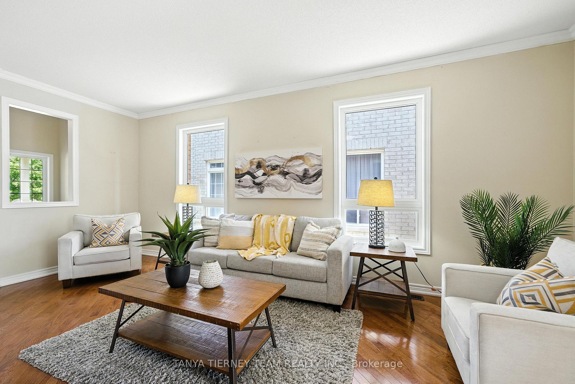 Photo 11 of 32 Alfred Shrubb Lane, Clarington, Bowmanville — HOMEH